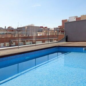 Piso de 2 habitaciones con terraza en Sants