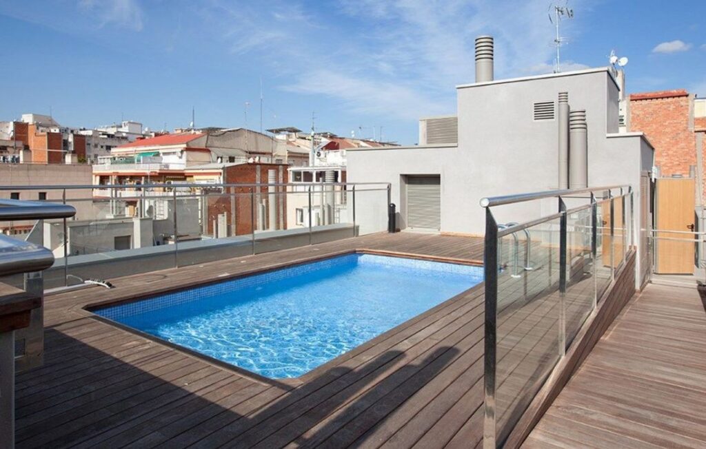 Pis de 2 habitacions amb terrassa a Sants
