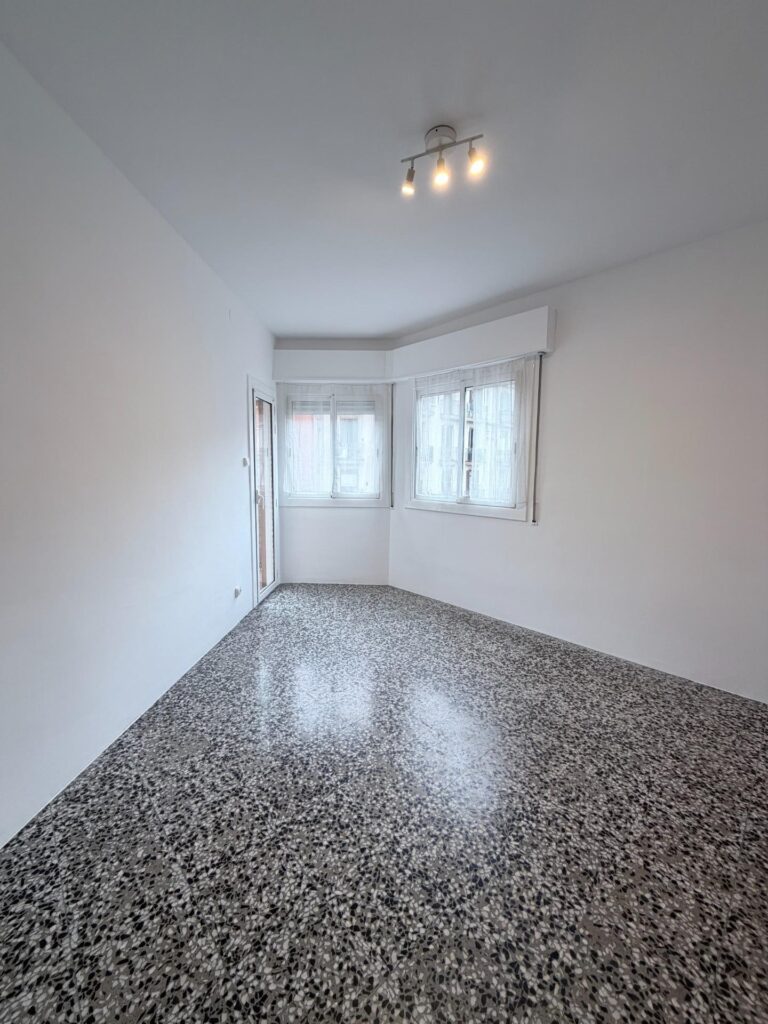 Luminoso y Acogedor Piso en La Nova Esquerra de l’Eixample, Barcelona