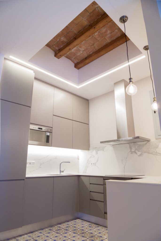 Espectacular piso reformado en l’Eixample (Roselló/Balmes) – Larga Estancia