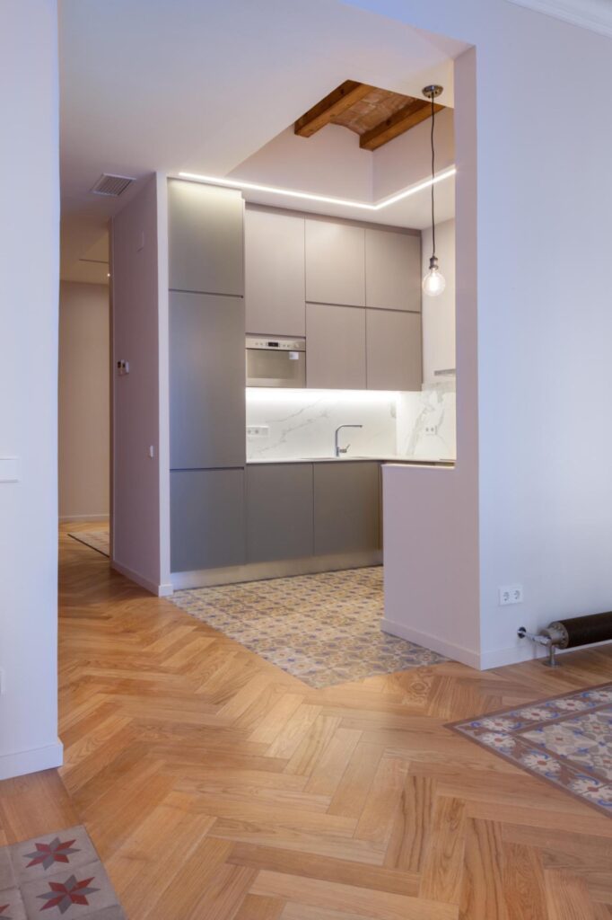Espectacular piso reformado en l’Eixample (Roselló/Balmes) – Larga Estancia